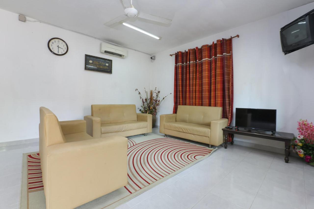 Oyo 8966 Dee Wana Resort 1 Пасир Путе Екстериор снимка